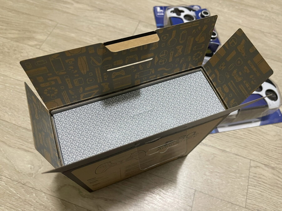 30주년 듀얼센스_3.jpg