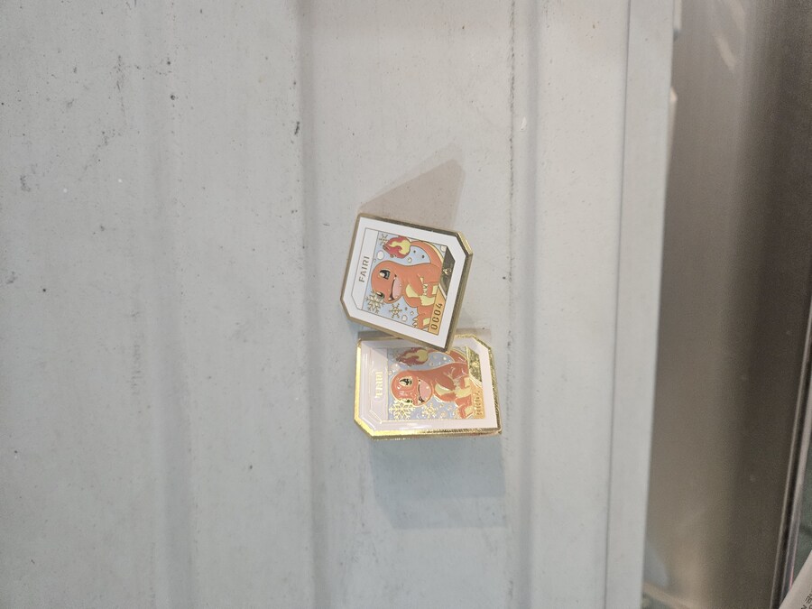 이삭토스트) 아아 포켓몬 뱃지말이냐??_1.jpg