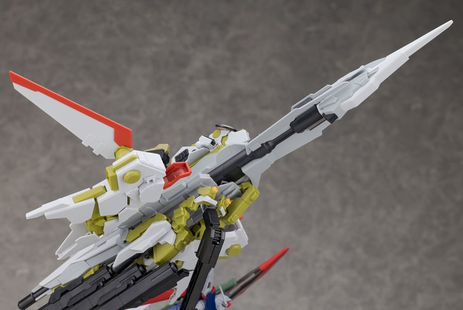 HG 데스티니 건담 스펙 Ⅱ & 제우스 실루엣 해외 리뷰 (스크롤 주의)_118.jpg