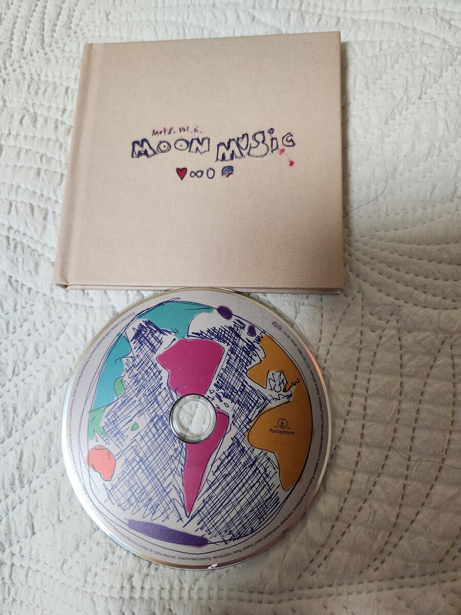 콜드플레이 Moon Music [Notebook Edition]_1.jpg