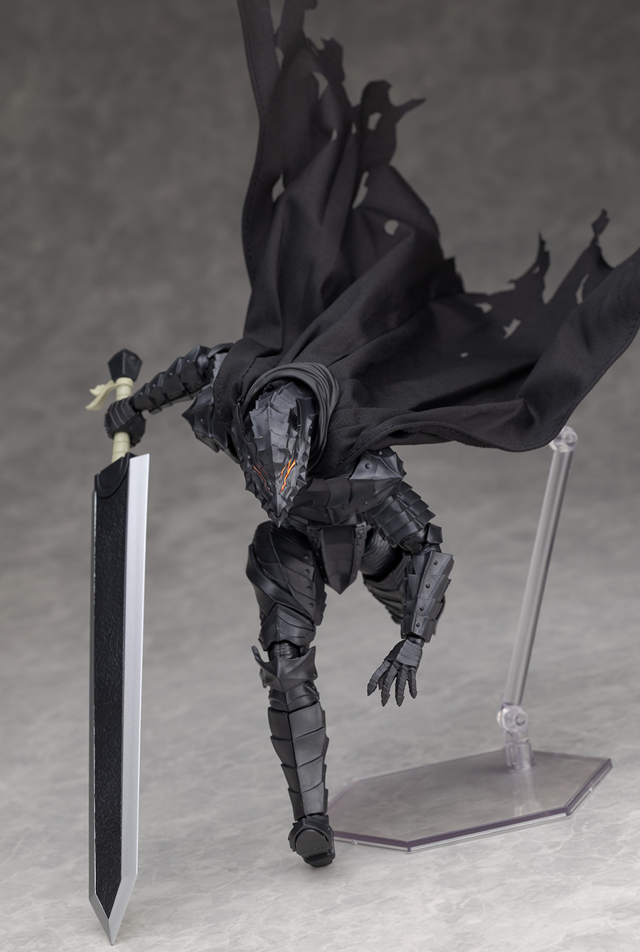 [맥스 팩토리] PLAMATEA 가츠 광전사의 갑주 해외 리뷰_50.jpg