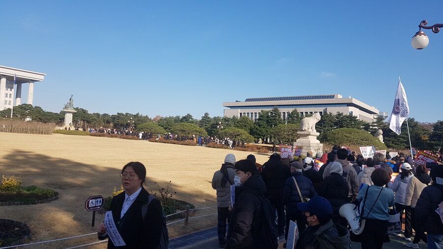 국회의사당 안 현상황.jpg_3.jpg