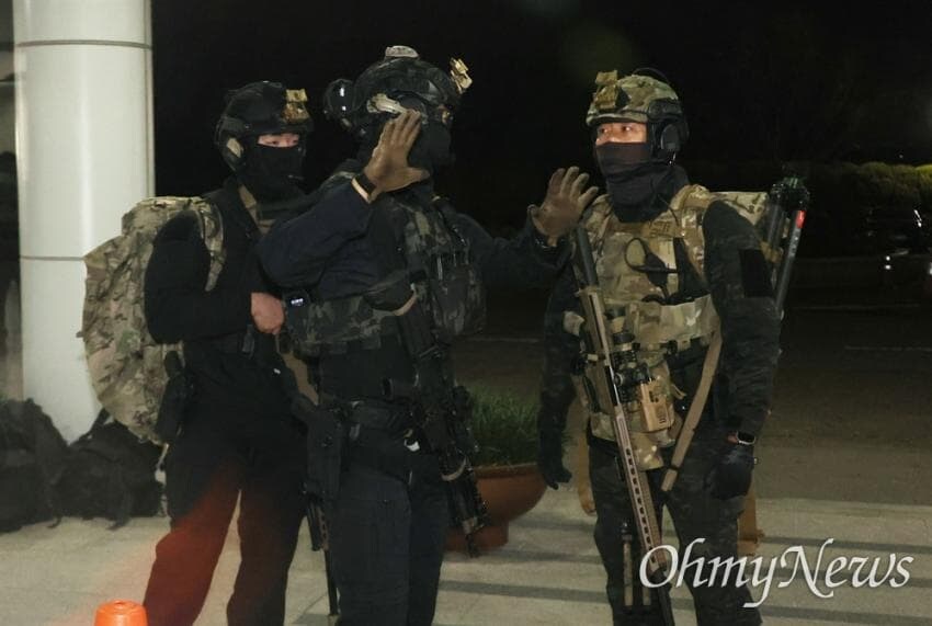 무발기사정중인 일본 밀덕들_2.jpg