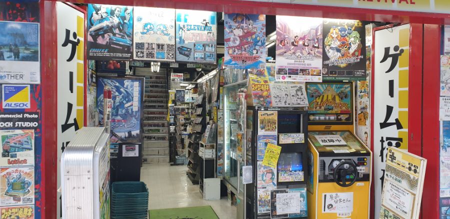 오사카여행 2번쨰이야기-난바역,,하루종일 돌아다니며 오덕쇼핑;-스압-_34.jpg