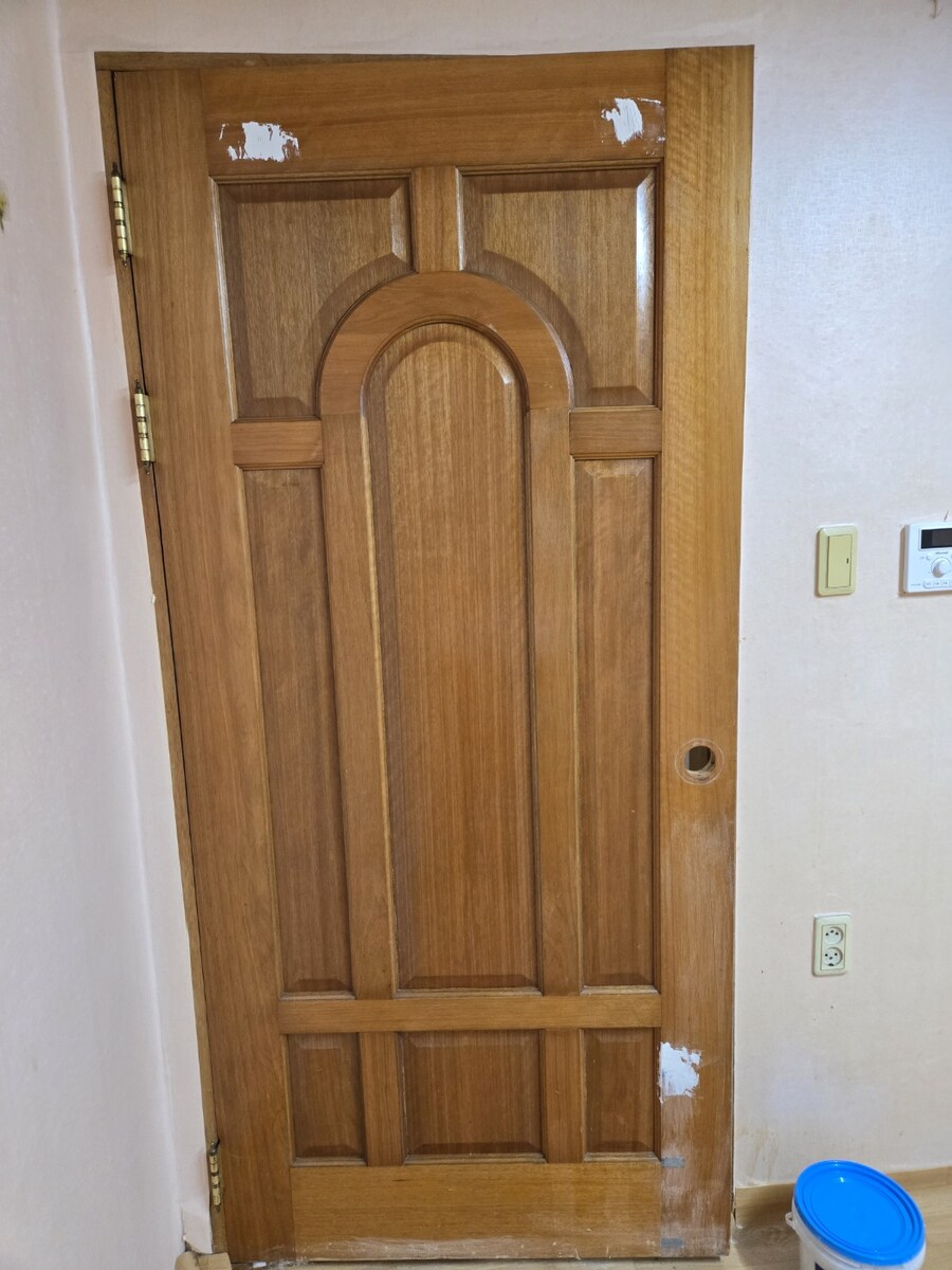 (방문 리폼)난생 처음 페인트 작업을 해봤어요._1.jpg