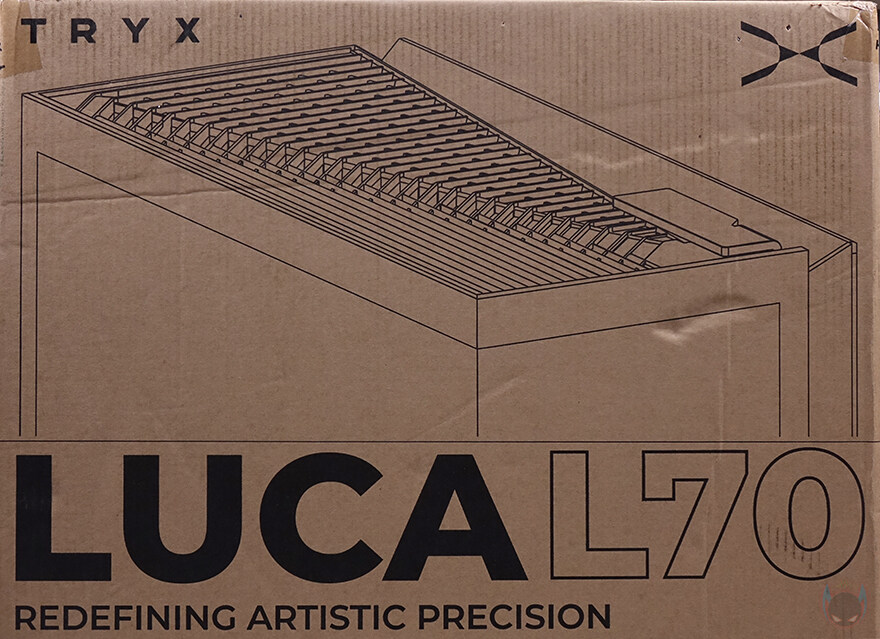 차별화된 플래그십 미들타워 어항케이스! - TRYX LUCA L70_3.jpg