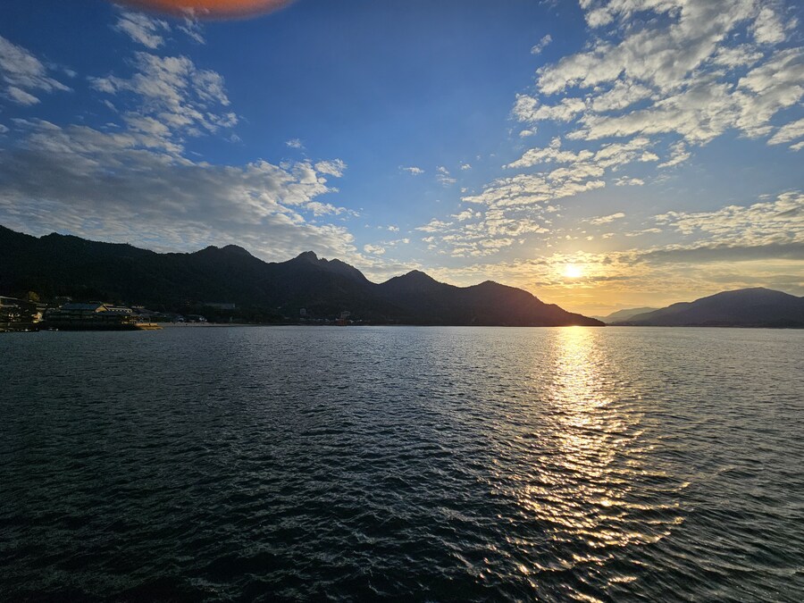 [수기] 일본 세토내해 늦가을 단풍여행 - 2.미야지마-히로시마_45.jpg