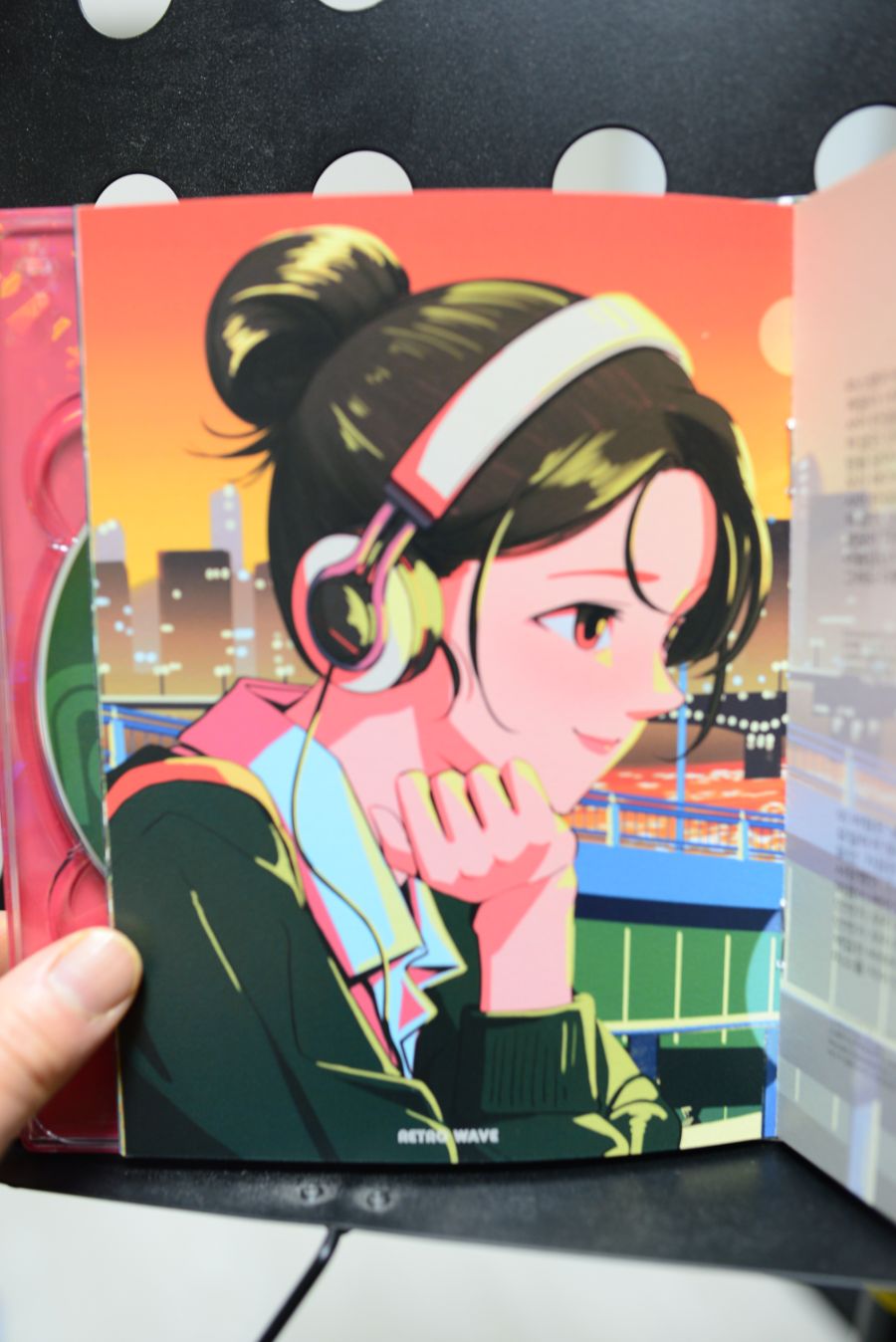 김아름 - RETRO WAVE_10.jpg