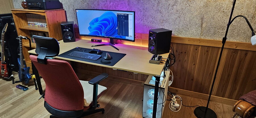 40대 독거 아저씨의 우리집 취미생활공간 3곳_6.jpg