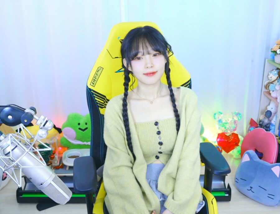 새봄TV] 신작 마블 라이벌즈+패스 오브 엑자일2 소서리스_2.png