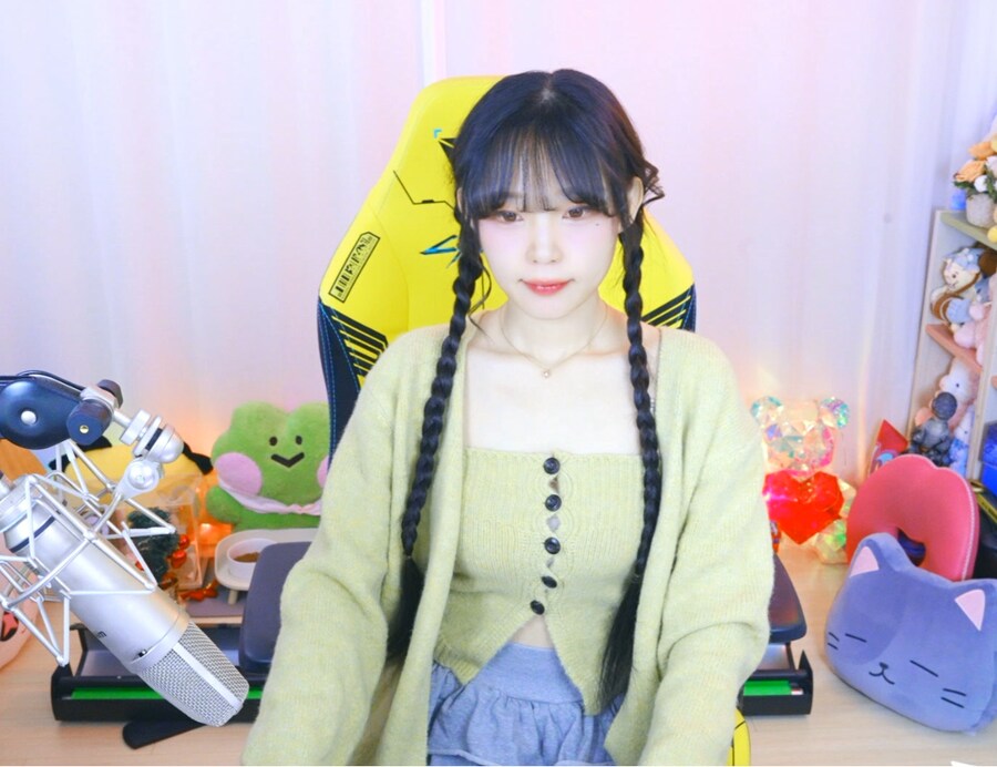 새봄TV] 신작 마블 라이벌즈+패스 오브 엑자일2 소서리스_4.png