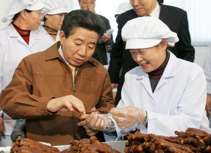 노무현 전 대통령) 20년 전 오늘 찍힌 사진들.jpg_25.jpg