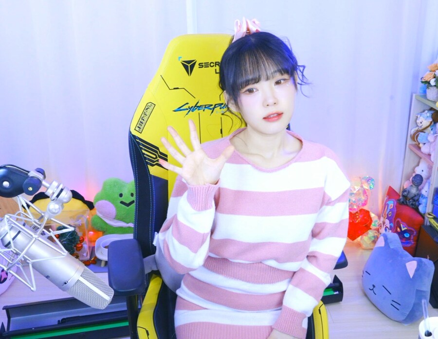 새봄TV] 여고생 퇴마 게임[공포]_2.png