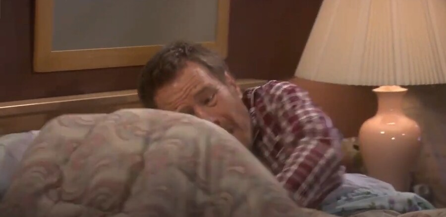 말콤네 좀 말려줘) 악몽을 꾼 말콤 아빠_4.png