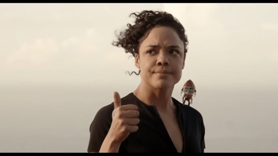 맨인블랙이 불편한 여성요원.jpg_5.png