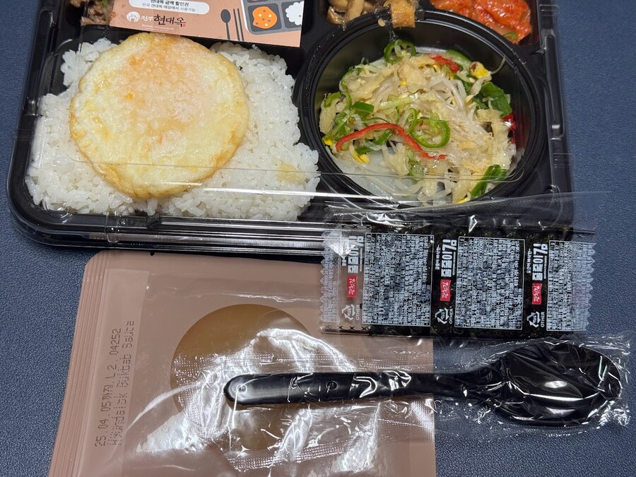 이연복의대만식소시지볶음밥🍚과 현대옥황태콩나물국밥정식🍱_4.jpg