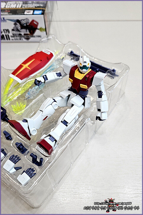 [로봇혼] 연말연시, 조상님을 만나 인사 올리는 GM 2_4.jpg