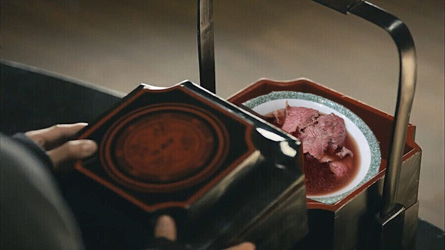 조조 "순욱, 천자께 선물을 드려야겠는데 무엇이 좋겠는가"_5.jpg