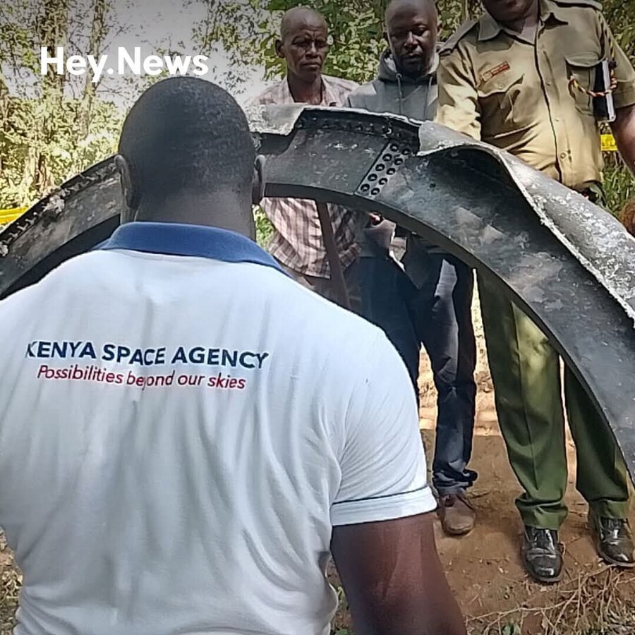 아프리카 케냐에 떨어진 우주쓰레기.JPG_2.jpg