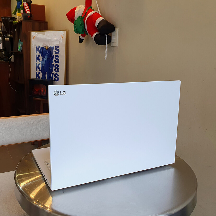 LG 라이젠 울트라PC NVME256GB 노트북 (50만원대혜택가)_5.jpg