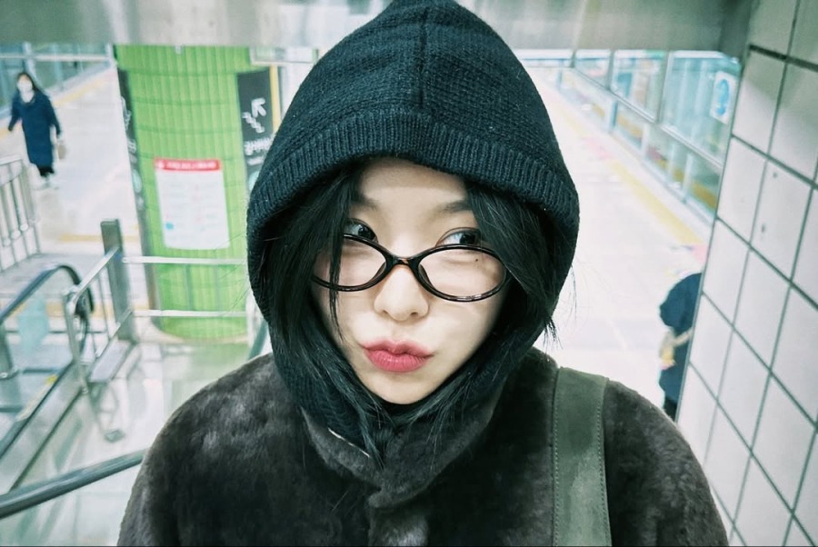 250111.휘인.인스타그램 3.jpg