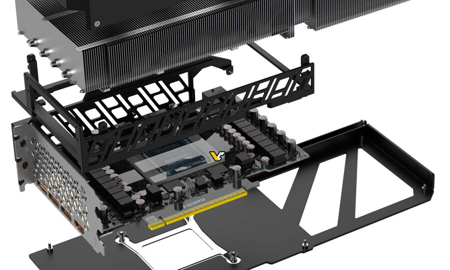 RTX 5090 FE와 레퍼런스 디자인은 큰 차이를 보인다_4.jpg