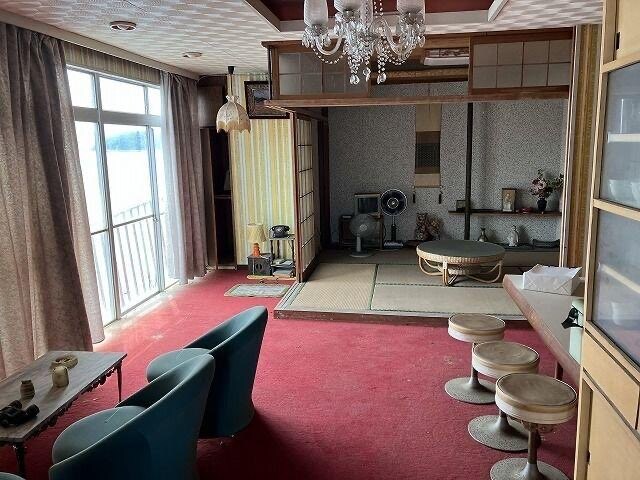 일본에서 화제가 된 바다뷰 2600만원 아파트_2.jpg