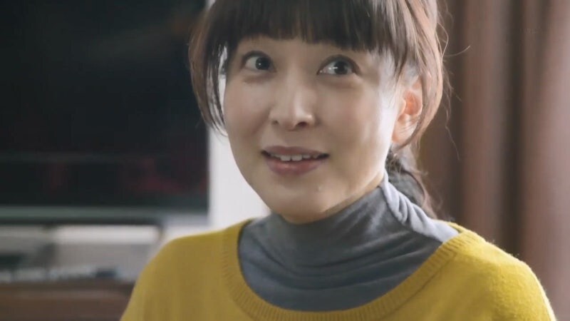 이런시간에 일도 안하고 남자들이랑 노가리 까고 있는거야 아줌마?_22.jpg