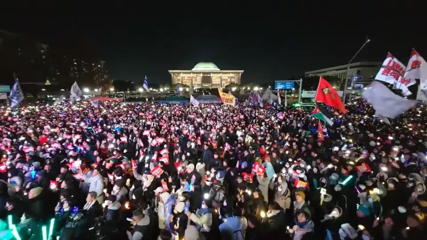 내란 쿠데타와 싸우는 시민들_4.png