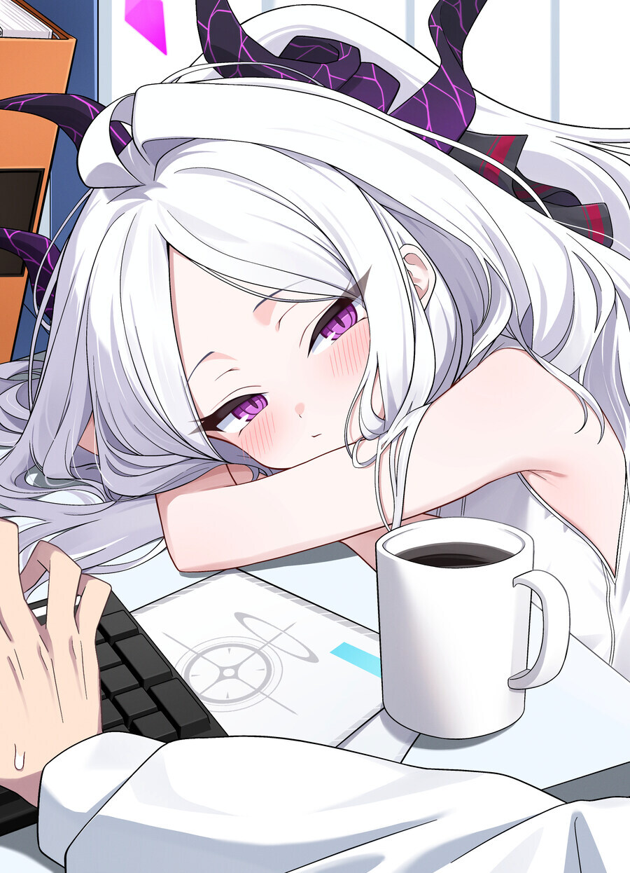 제 아내에요..._1.jpg