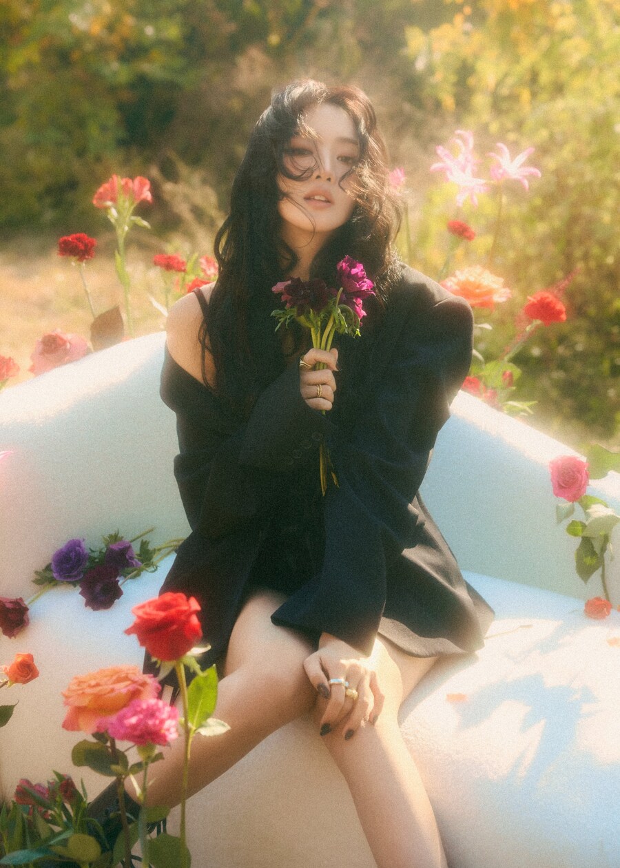 [콘셉트필름3&4] 민니 "HER"_1.jpg