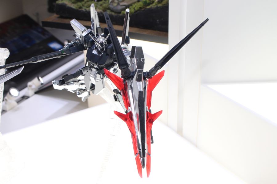 HGUC 1/144 델타 자인 전시 사진_5.jpg
