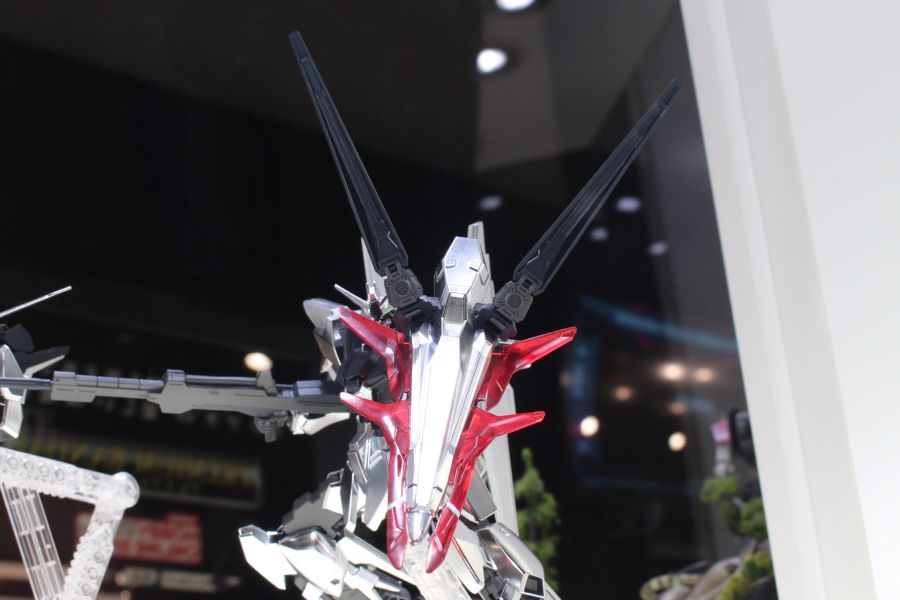 HGUC 1/144 델타 자인 전시 사진_12.jpg