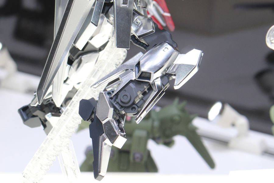 HGUC 1/144 델타 자인 전시 사진_15.jpg