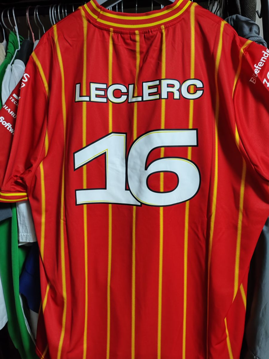 세일해서 질러버린 F1 굿즈들 (의류+모자)_12.jpg