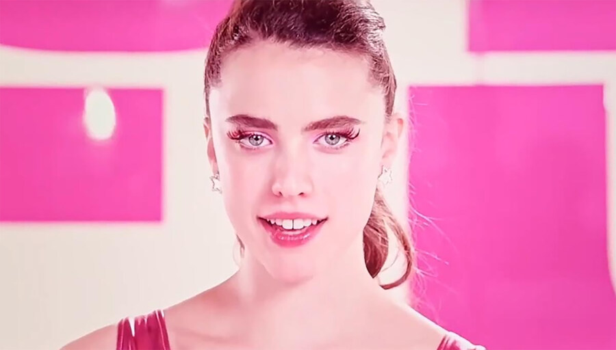 서브스턴스의 그녀가 묘하게 낯익었던 이유_1.jpg