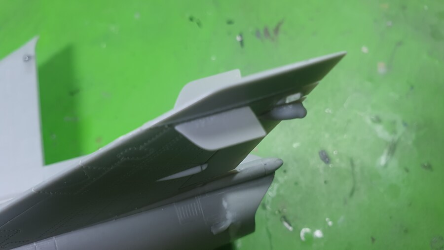 1/48 MIRAGE 50CN PANTERA (KINETIC+VESPA) 03_1.jpg