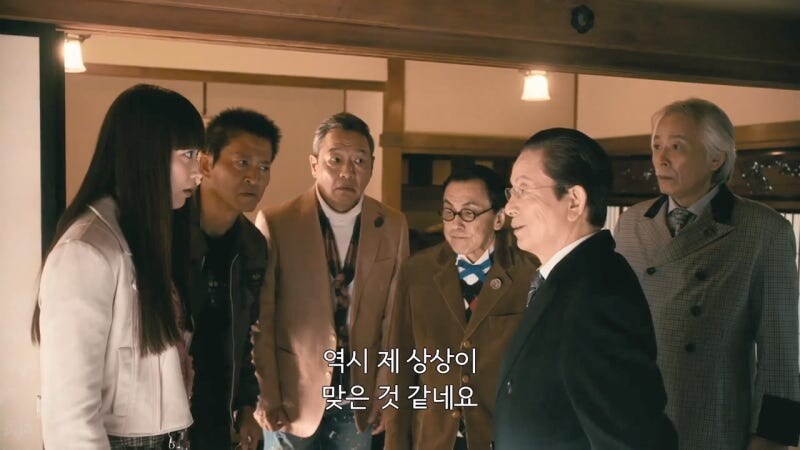 학창시절에 썼던 흑역사가 아직도 굴러다니는걸 알게된 형사아저씨_9.jpg