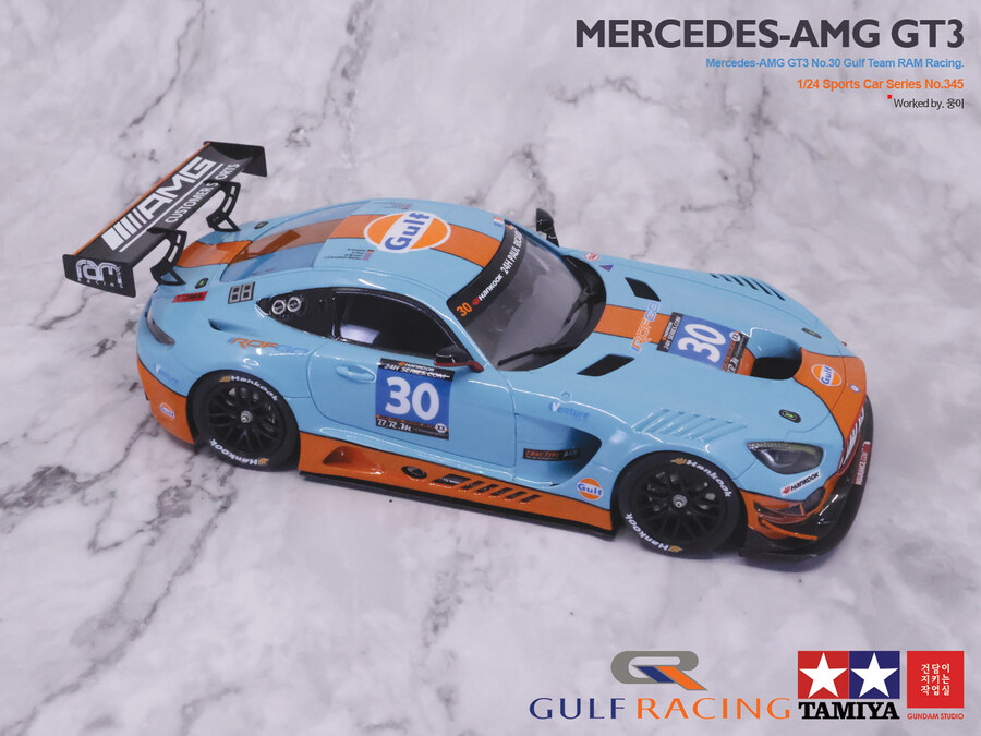 1/24 Mercedes Benz AMG-GT3 No.30 Gulf Racing_24.jpg