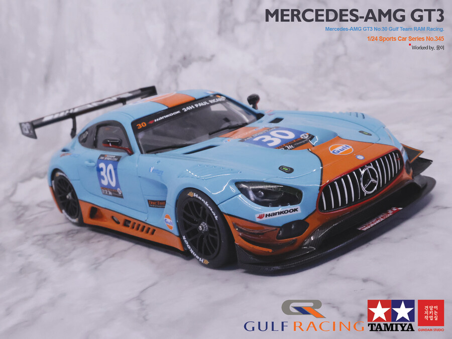 1/24 Mercedes Benz AMG-GT3 No.30 Gulf Racing_32.jpg