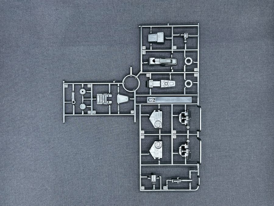 HG 초룡신 조립 + 변형 / 합체 과정 소개_11.jpg