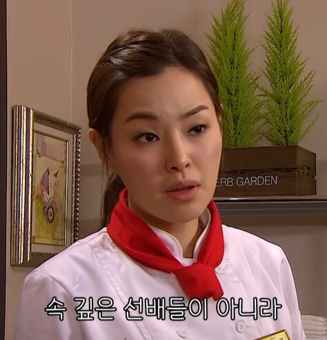 아무리 드라마라지만 지금봐도 너무 이상한 드라마_13.jpg