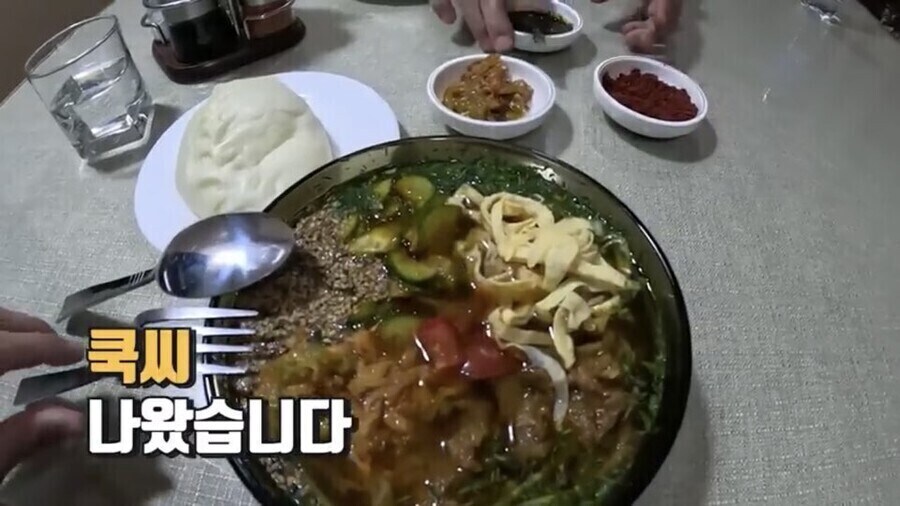 우즈벡에서 짜장면처럼 진화한 음식_2.jpg