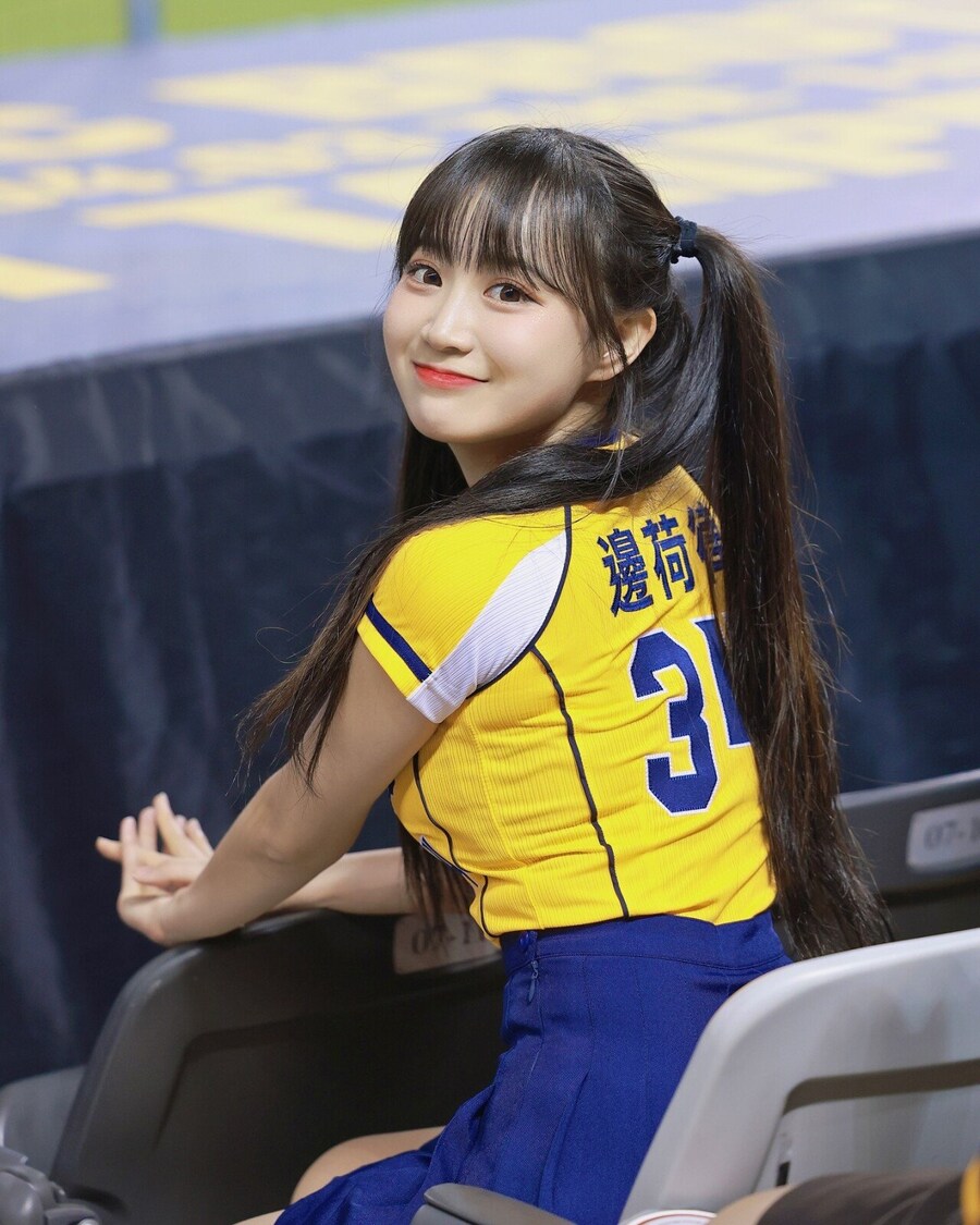 최근 엄청 많아지고 있는 한국 치어리더 대만 수출.jpg_3.jpg