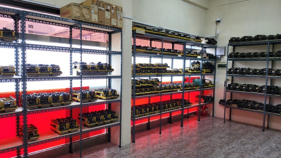 30대 중반 공돌이의 , 2025년 사무실 최신근황_5.jpg