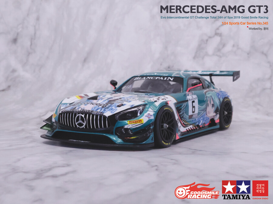 1/24 Mercedes AMG-GT3 Evo GoodSmileRacing_5.jpg