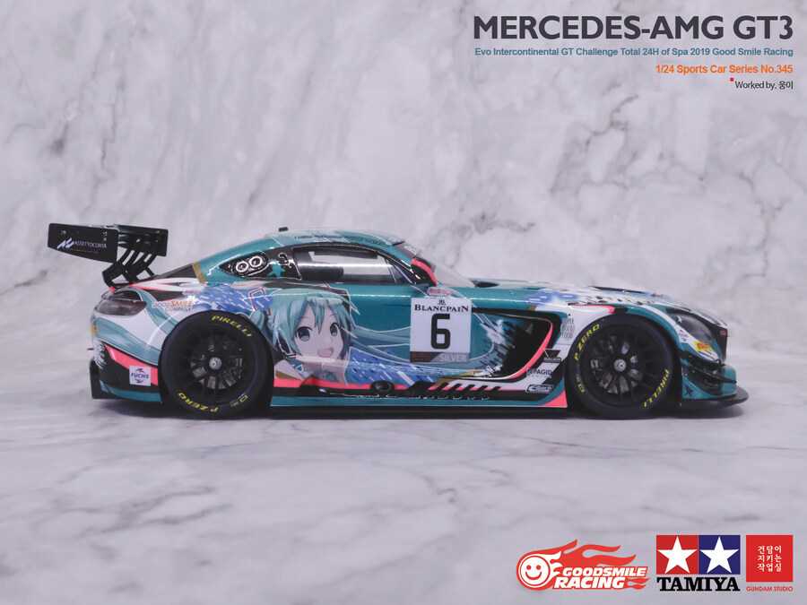 1/24 Mercedes AMG-GT3 Evo GoodSmileRacing_14.jpg