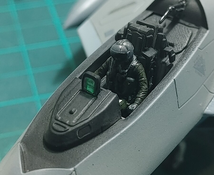 Academy 1/72 F-22_3.jpg