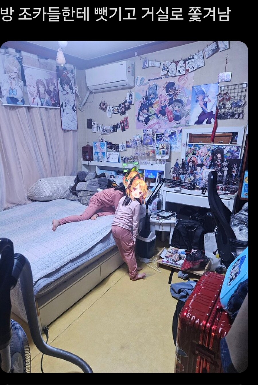 설날)연휴 조카몬들의 습격들 받은 선생_1.jpg