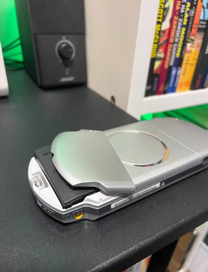 PSP 및 휴대용 게임기 배터리를 확인하라_1.jpg